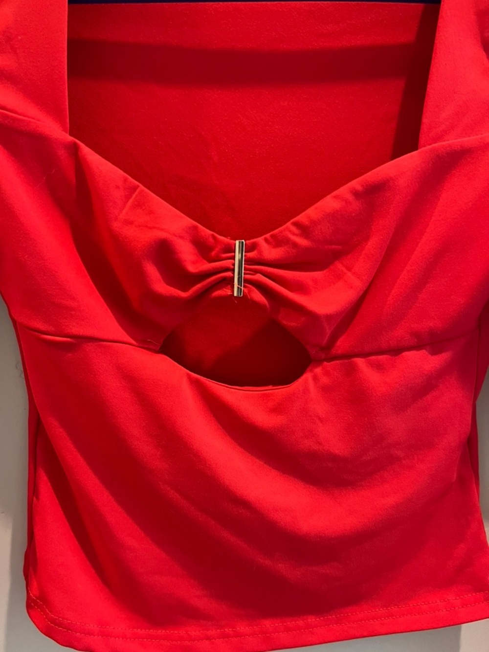 RED TOP - Picture 5 of 9